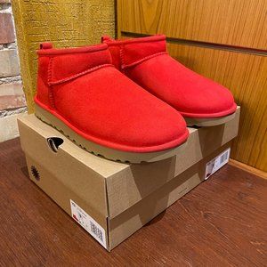 UGG W's Classic Ultra Mini Ribbon Red size: 9 NEW IN BOX!!!